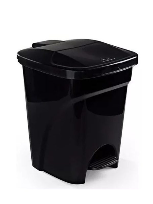 LIXEIRA 21L C/ PEDAL PRETO - TRITEC